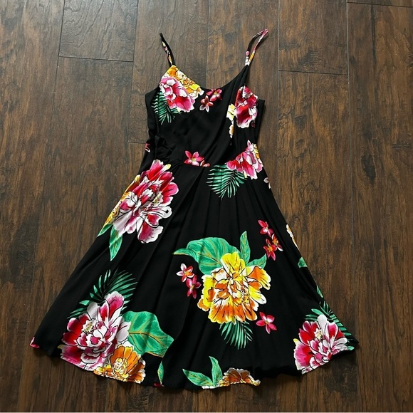 Old Navy Dresses & Skirts - Old Navy, Women, Black Floral Dress